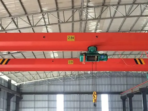 單梁行車(chē)在狹窄空間內(nèi)的操作技巧：如何靈活應(yīng)對(duì)？